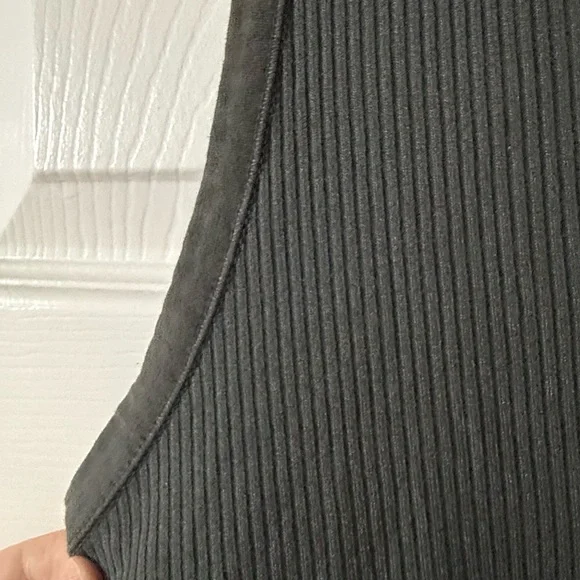 Faherty Gray Ribbed Sleeveless Tank Top - Large - Picture 5 of 7